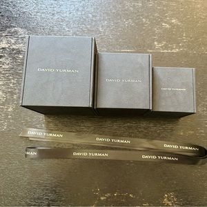 Brand New Authentic Small David Yurman jewelry box for ring